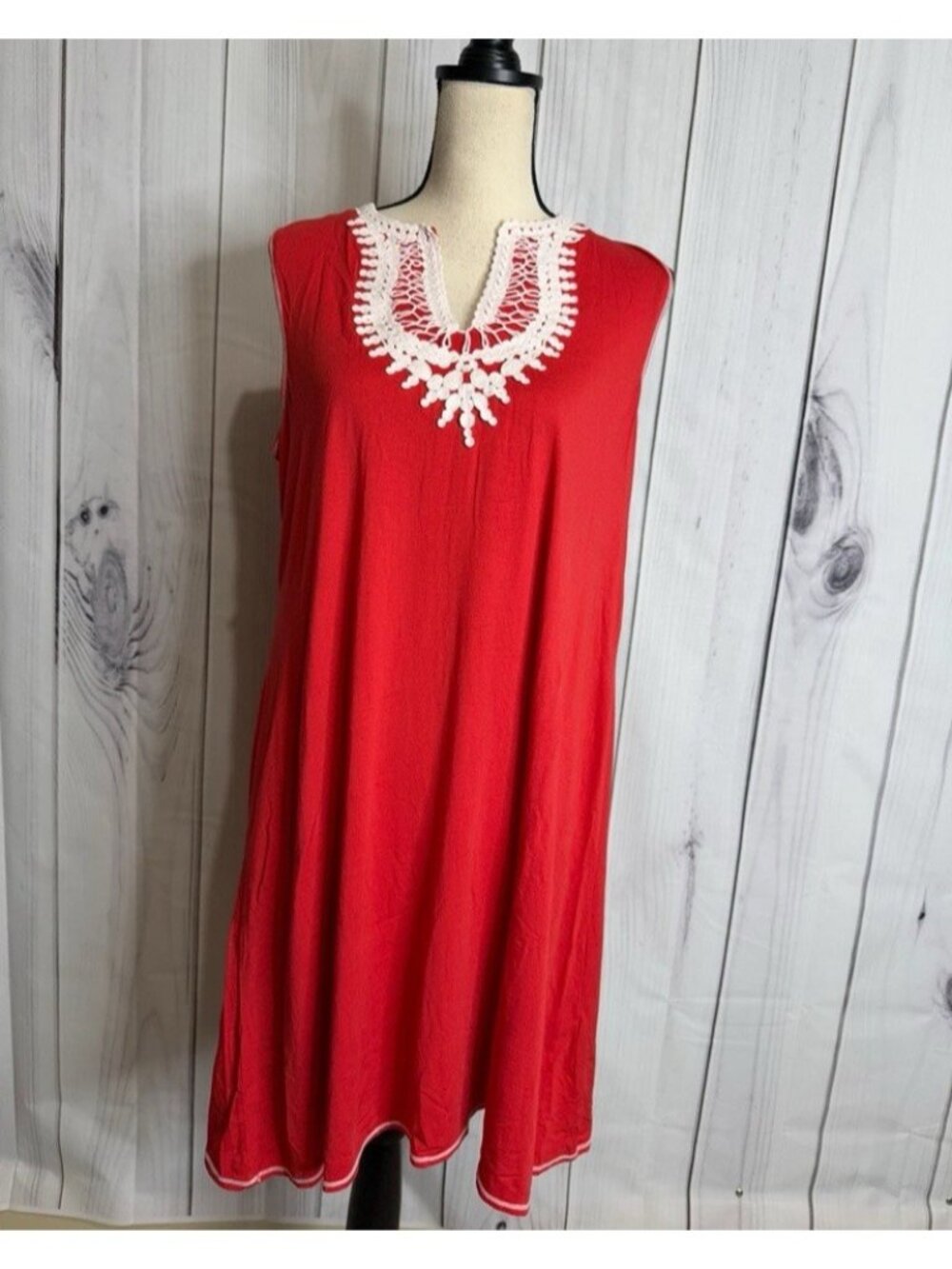 Max Studio Red A-Line Shift Dress Sz L Stretch Embroidered V-Neckline Sleeveless